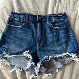 Abercrombie The Cutoff Short High Rise